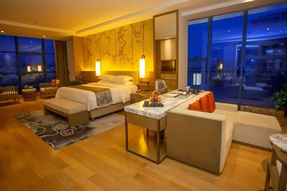 Sanya Shuang Da International Hotel